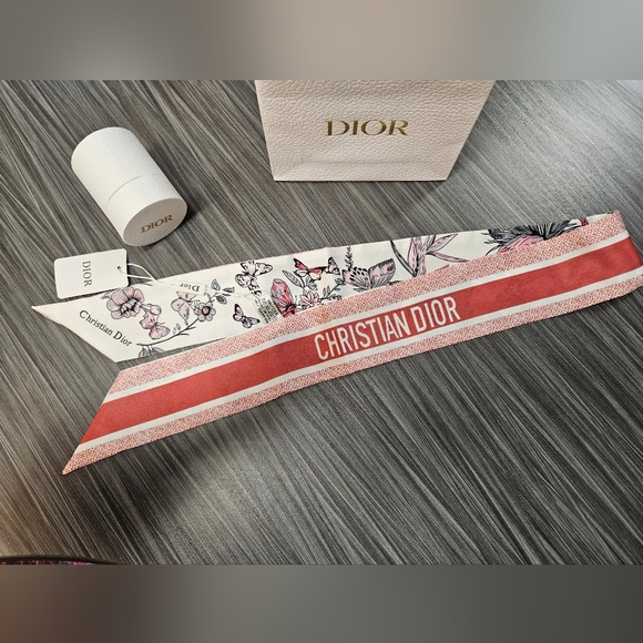 NEW Dior Pink & White Floral Neck/ Bag Scarf - CD Parfume Line - Picture 3 of 10